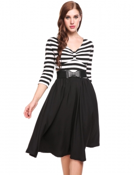 Black 1950s Vintage Styles V-Neck Three Quarter Sleeve Striped Patchwork A-Line Pleated Hem Dress, Multicolor
Black 1950s Vintage Styles V-Neck Three Quarter Sleeve Striped Patchwork A-Line Pleated Hem Dress, Multicolor