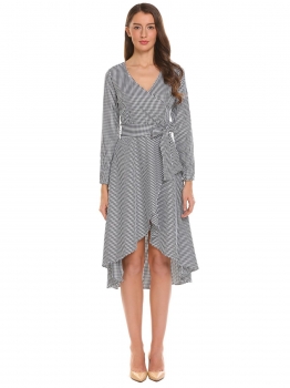 Black V Neck Long Sleeve Slim Waist Plaid Wrap Split Asymmetrical Pleated Dress, Multicolor
Black V Neck Long Sleeve Slim Waist Plaid Wrap Split Asymmetrical Pleated Dress, Multicolor