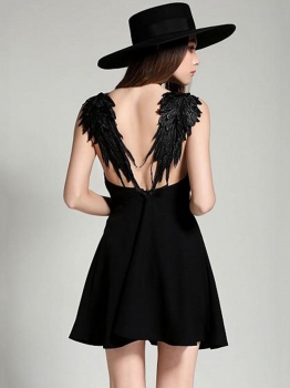 

Black Spaghetti Strap Backless Angel Wings Applique Dress, Multicolor