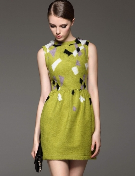 

FANTIOW O-Neck Sleeveless Jacquard Geometric Pleated Vest Wool Blend Dress, Multicolor