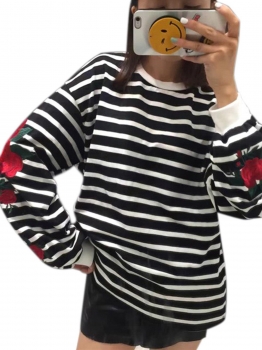 

Black Black&White Stripes Roses Embroidery Lantern Sleeve Loose Sweatshirt, Multicolor