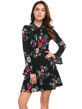 

Black green Vintage Style Long Flare Sleeve Floral Dress, Multicolor