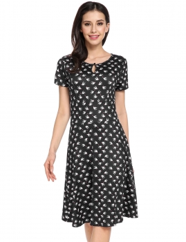 

Black O-Neck Short Sleeve Animal Prints A-Line Pleated Hem Casual Dress, Multicolor