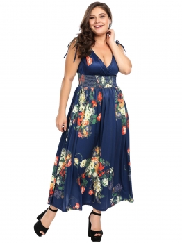 

Blue Plus Size Plunging Neck Sleeveless Floral Maxi Dress, Multicolor