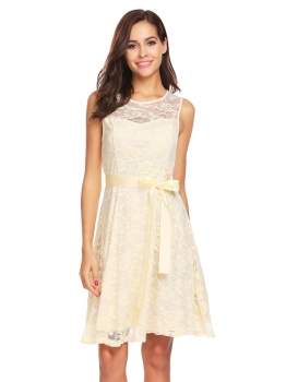 

Champagne Women Sleeveless Floral Lace Fit and Flare Bridesmaid Dress, Multicolor