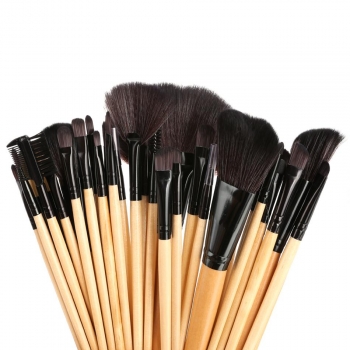

Black 32 PCS Cosmetics Brushes Set with Black Zipper Leather Bag