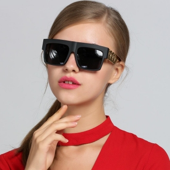 

Metal Chain Link Matte Style Sunglasses